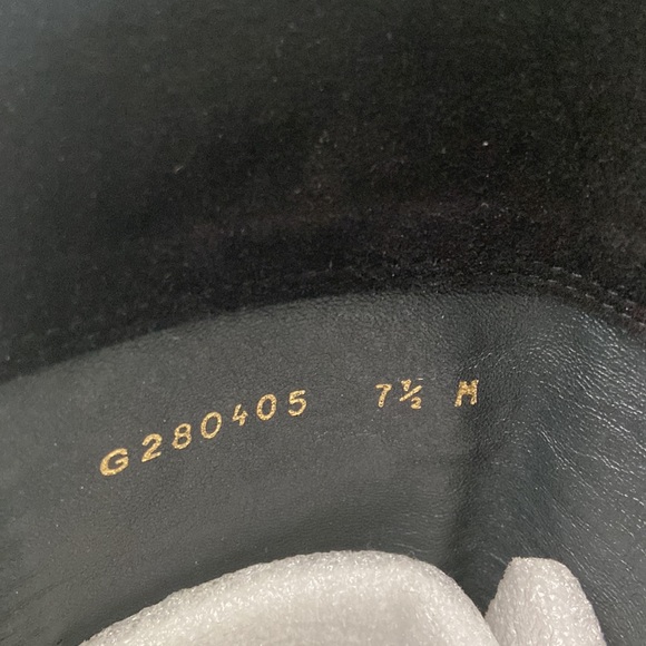 Stuart Weitzman Highjack Suede OTK boot. - Picture 9 of 14